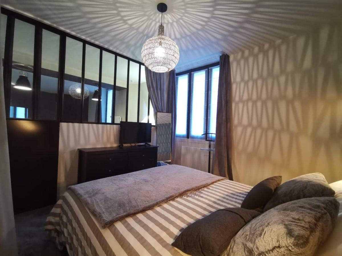 Au Saint Martin Apartment Cholet Exterior foto