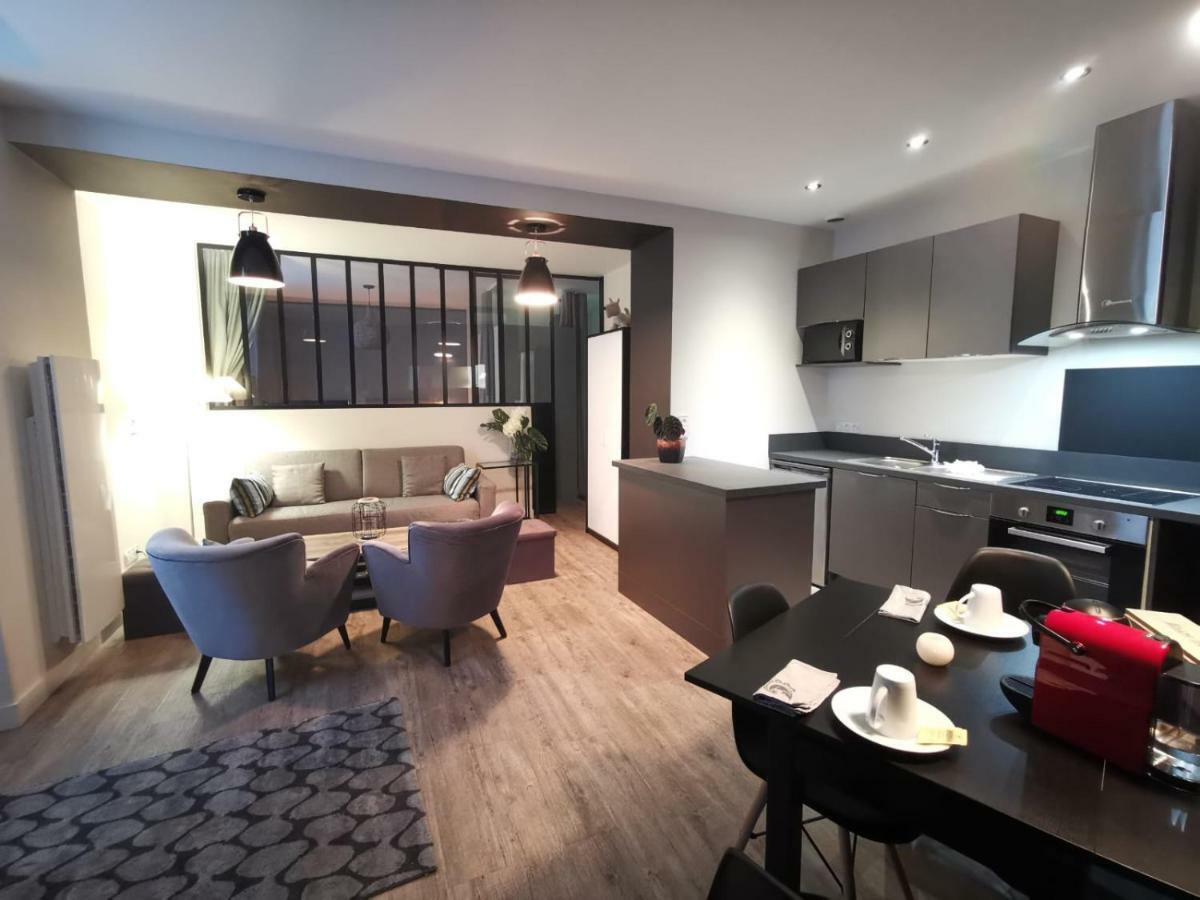 Au Saint Martin Apartment Cholet Exterior foto