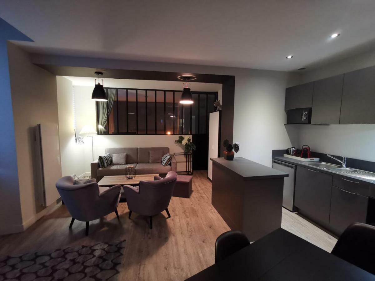 Au Saint Martin Apartment Cholet Exterior foto